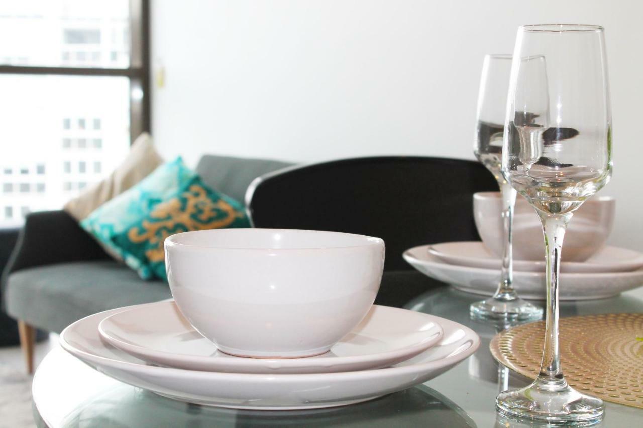 Ferienwohnung 2Br Food & Drink Hub ★Gym★Pool★Views★Roof Terrace Brisbane Exterior foto