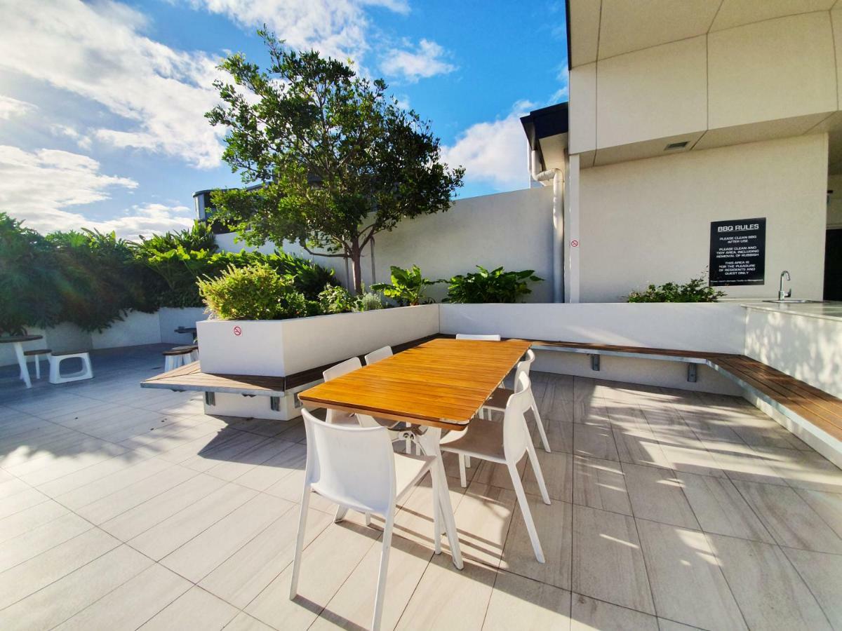 Ferienwohnung 2Br Food & Drink Hub ★Gym★Pool★Views★Roof Terrace Brisbane Exterior foto